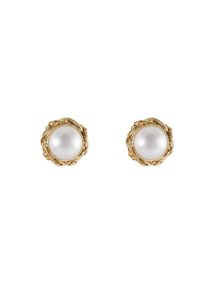 Zoe Earrings in Pearl